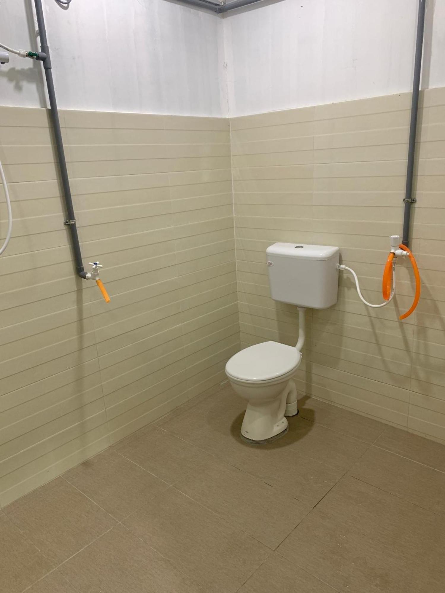 Tiara Inn Homestay 2 Tingkat Pontian Johor Pontian Besar Exterior foto